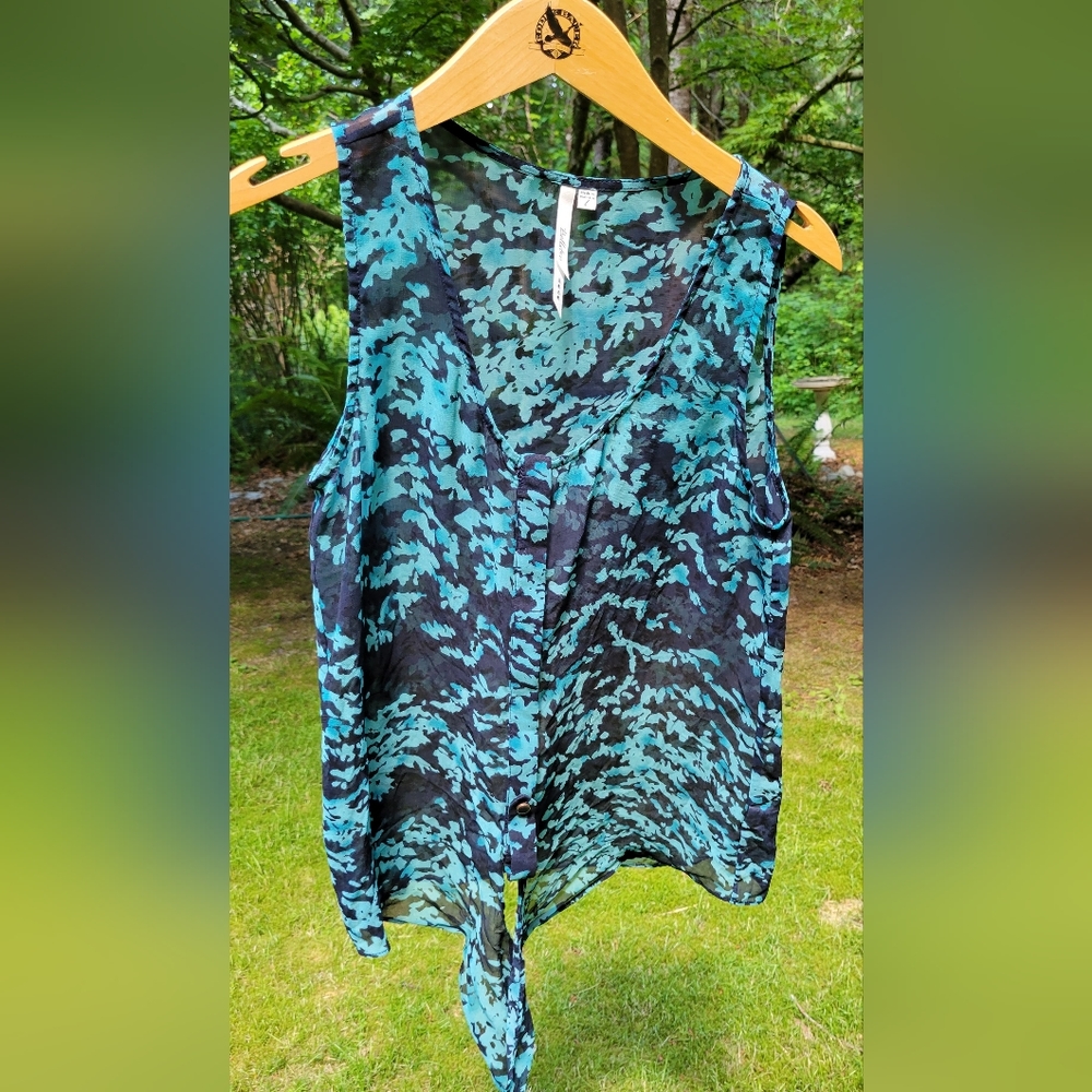 Bellatrix Sleeveless Sheer Black and Turqouise Blouse